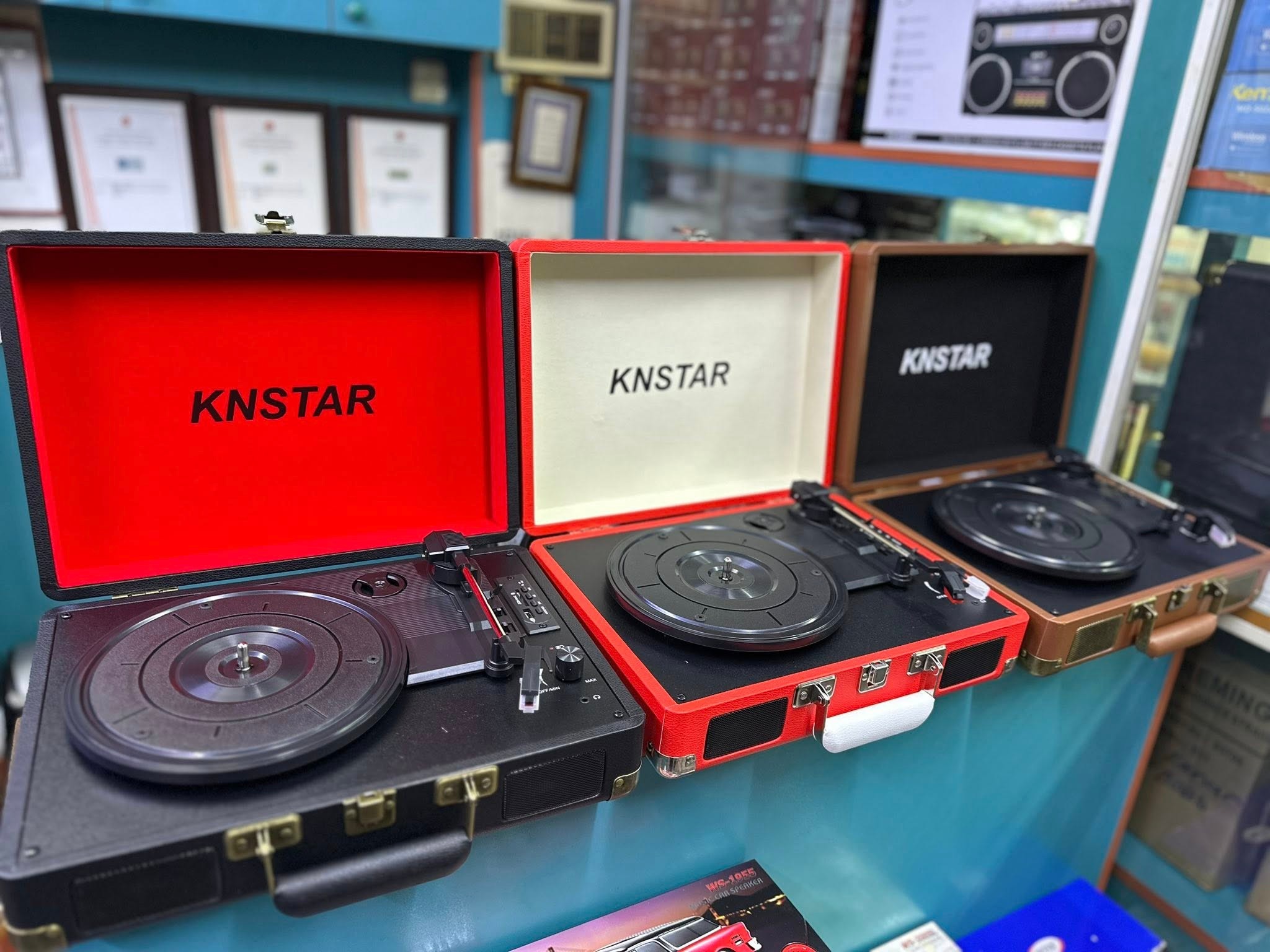 knstar plak çalar çanta sarjlı