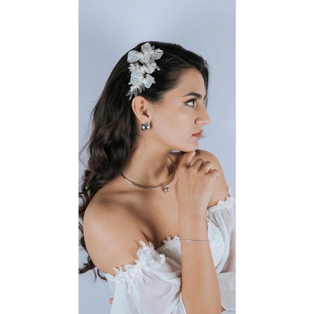 Arya Tekli