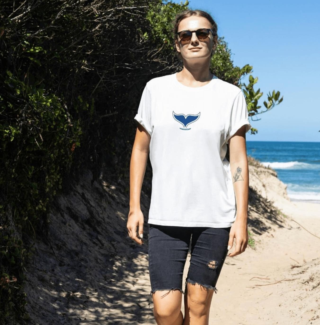 Deephumans Whale Tail T-shirt