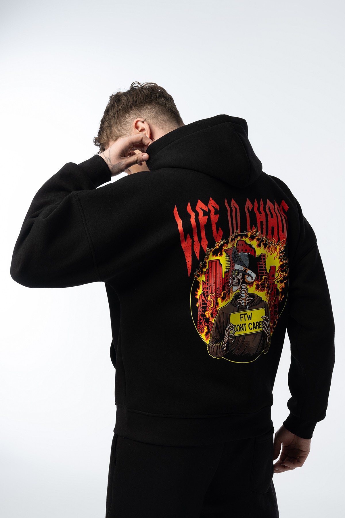 Unisex Life in Chaos Oversize Siyah Hoodie