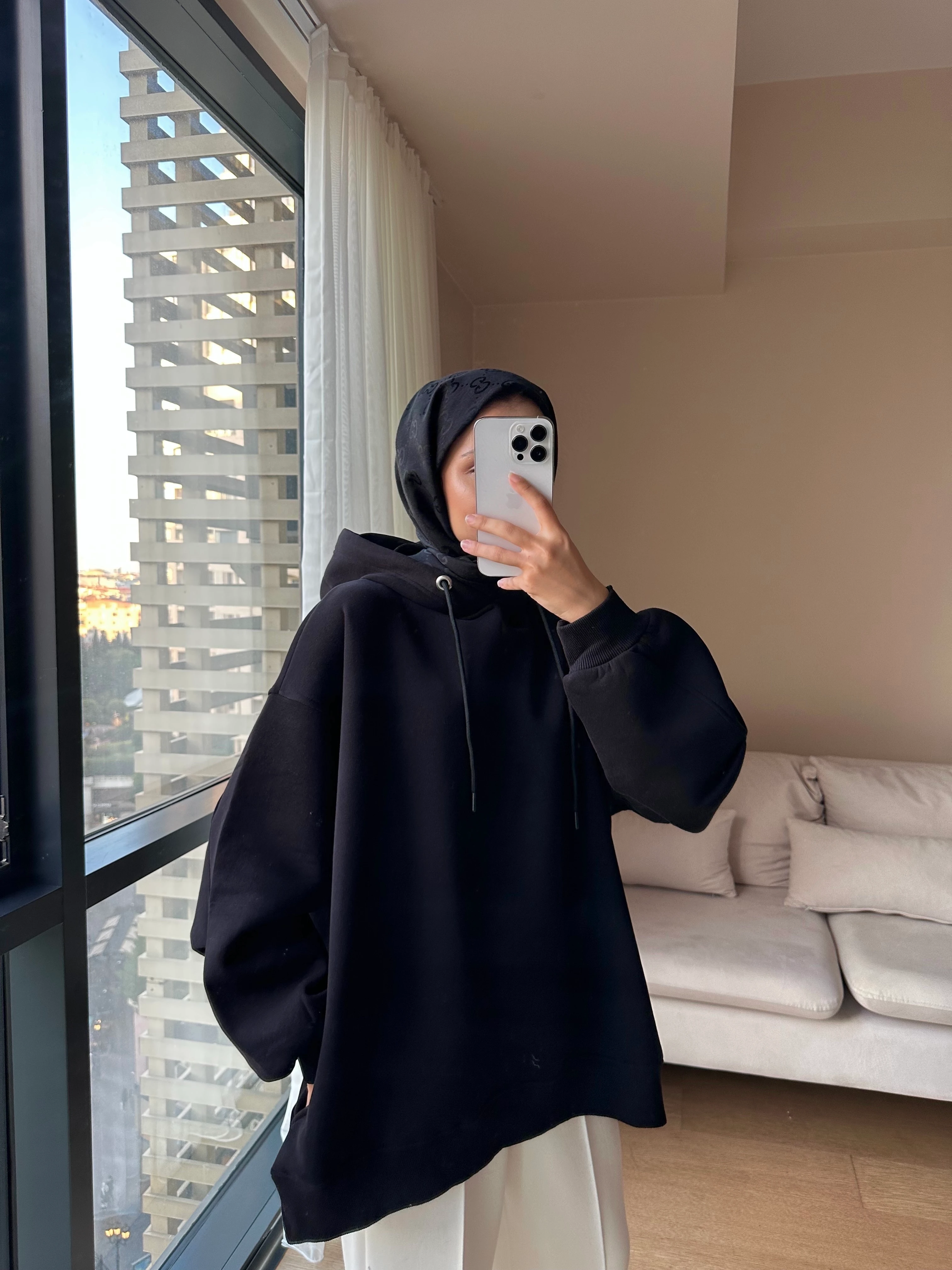 Kapşonlu Sweat - Siyah