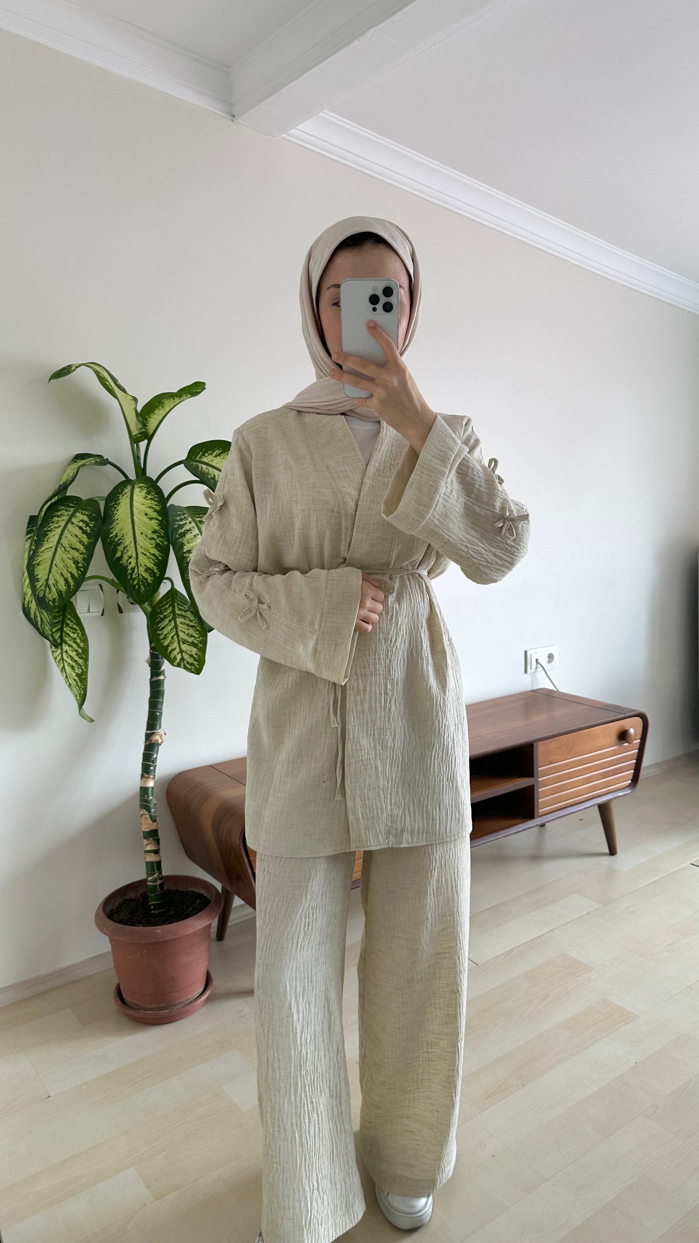 Fiyonk Detay Kimono Takım - Bej