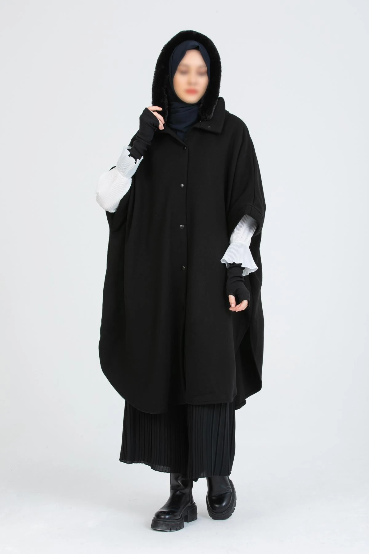 Kalın Çelik Örme Siyah Hakim Yakalı Panço