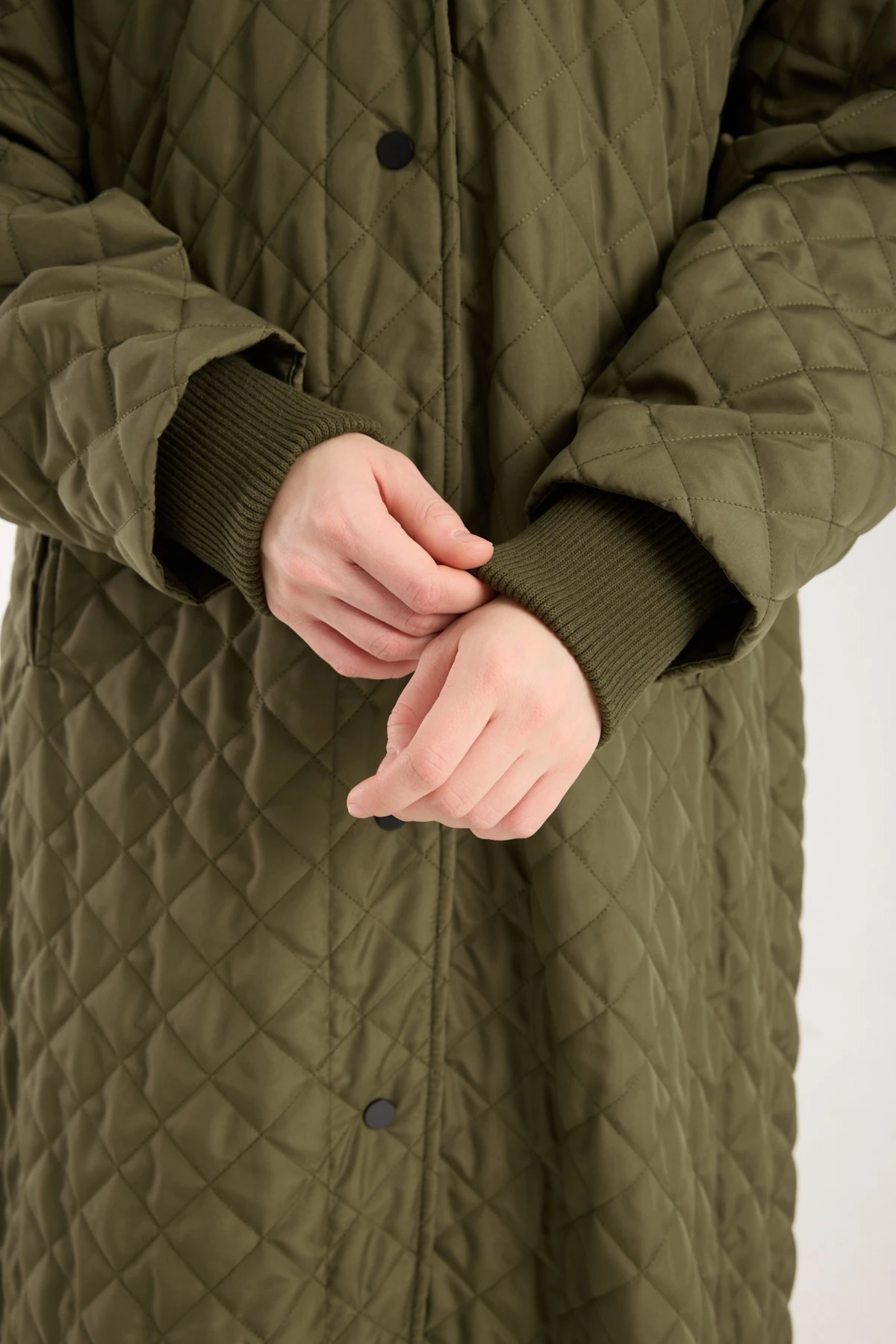 Haki Yeşil Kapitone Mont 130 CM