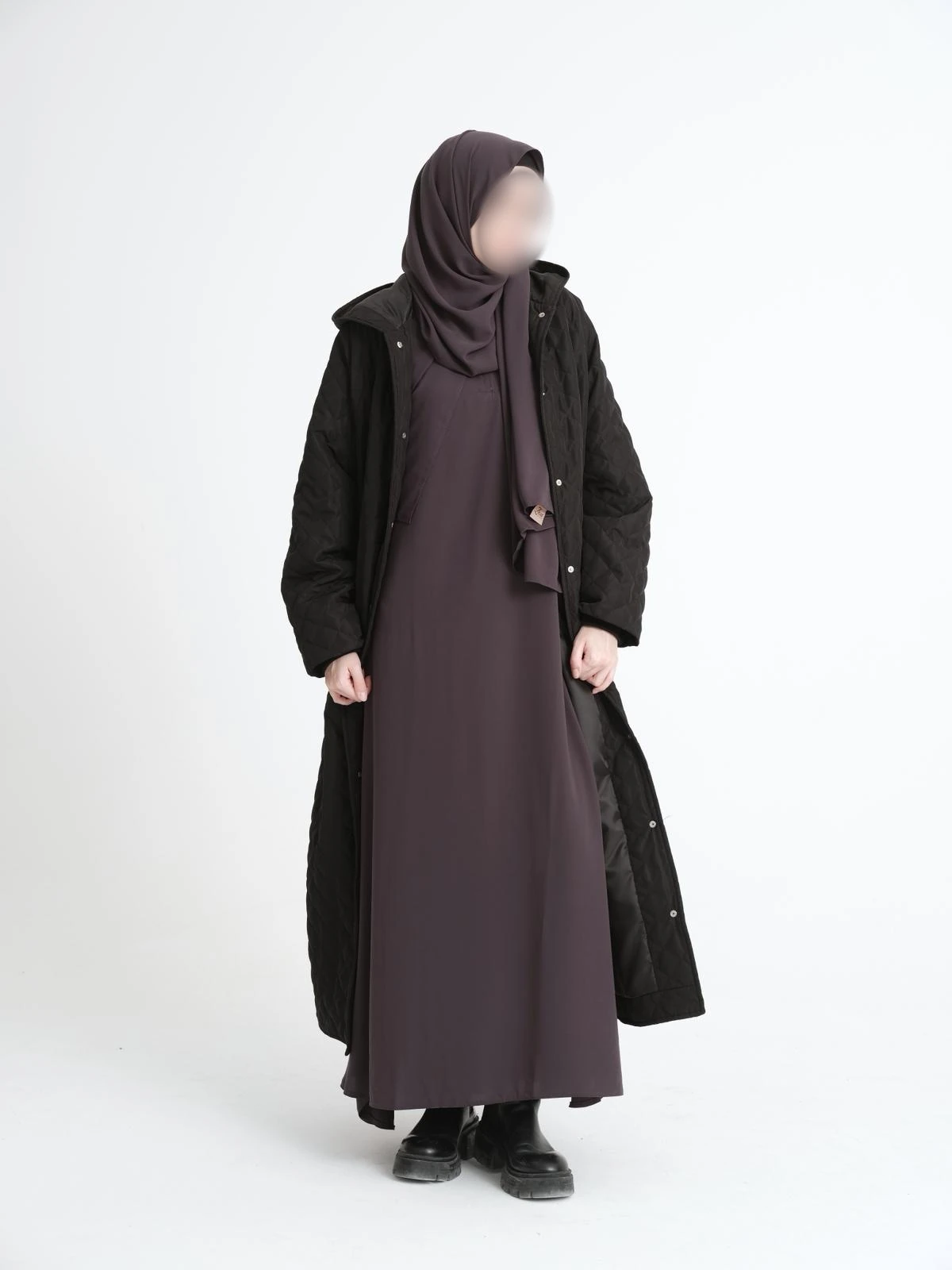 Mevsimlik Siyah Kapitone Mont 130 CM