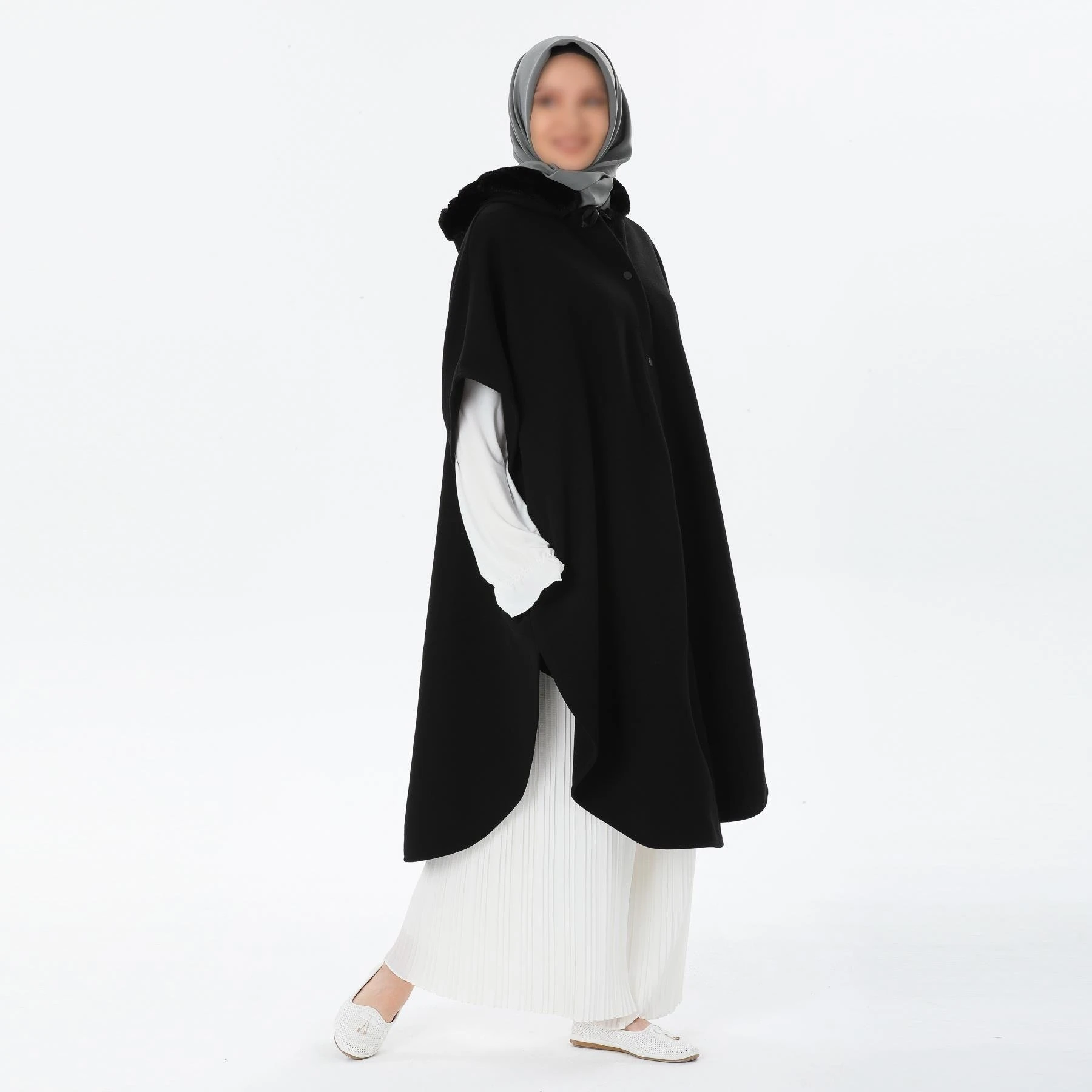 Kalın Çelik Örme Siyah Kurdeleli Panço