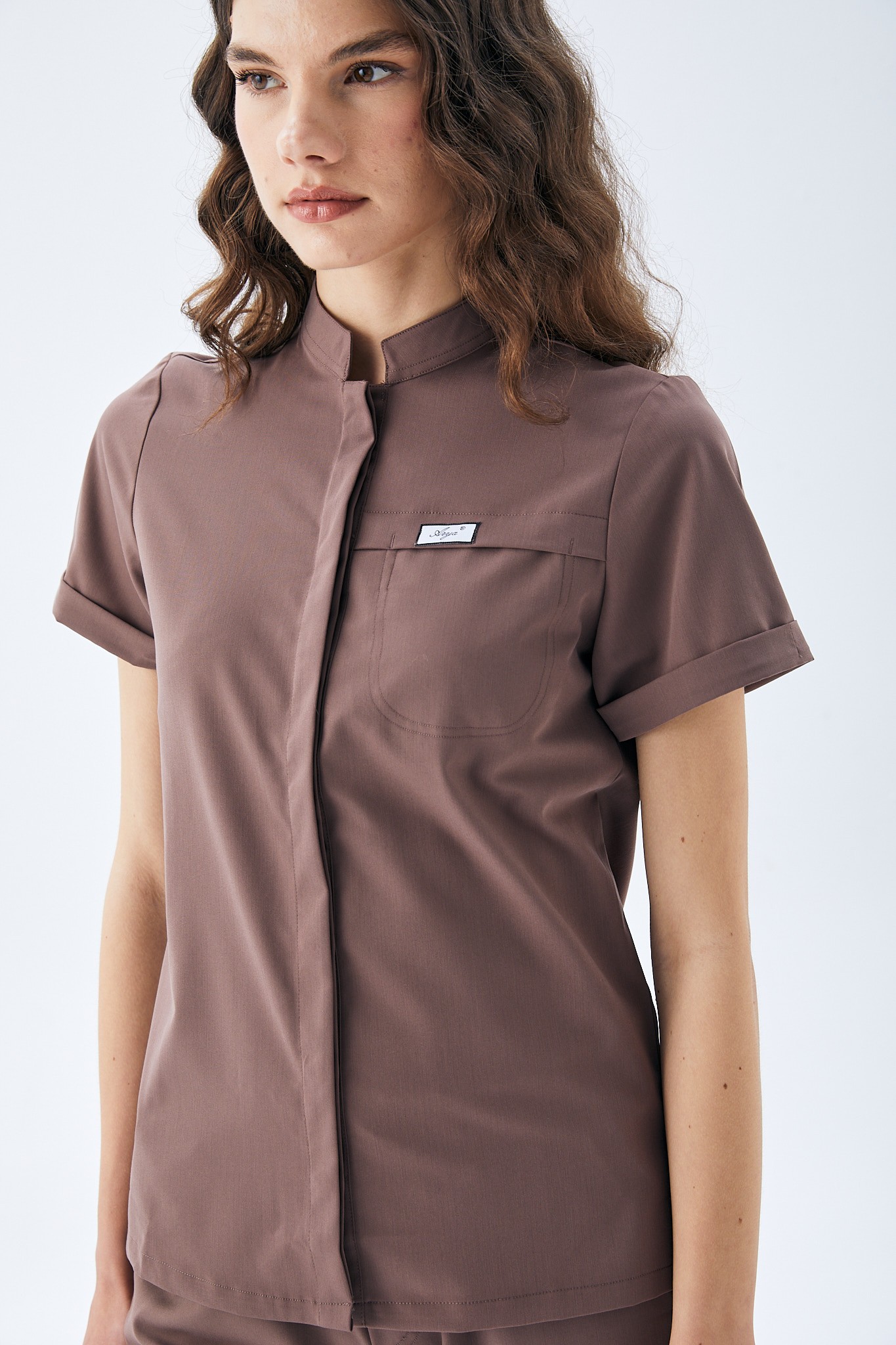 MİLEN SERİE KADIN TEK ÜST SCRUBS - ESPRESSO