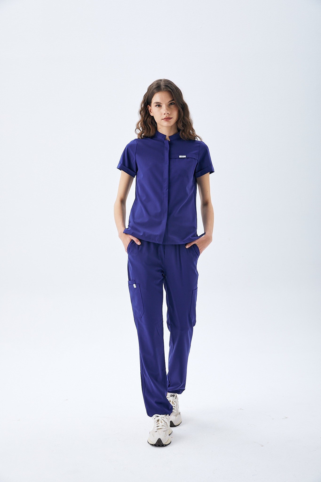MİLEN SERİE KADIN TEK ÜST SCRUBS - SAKS