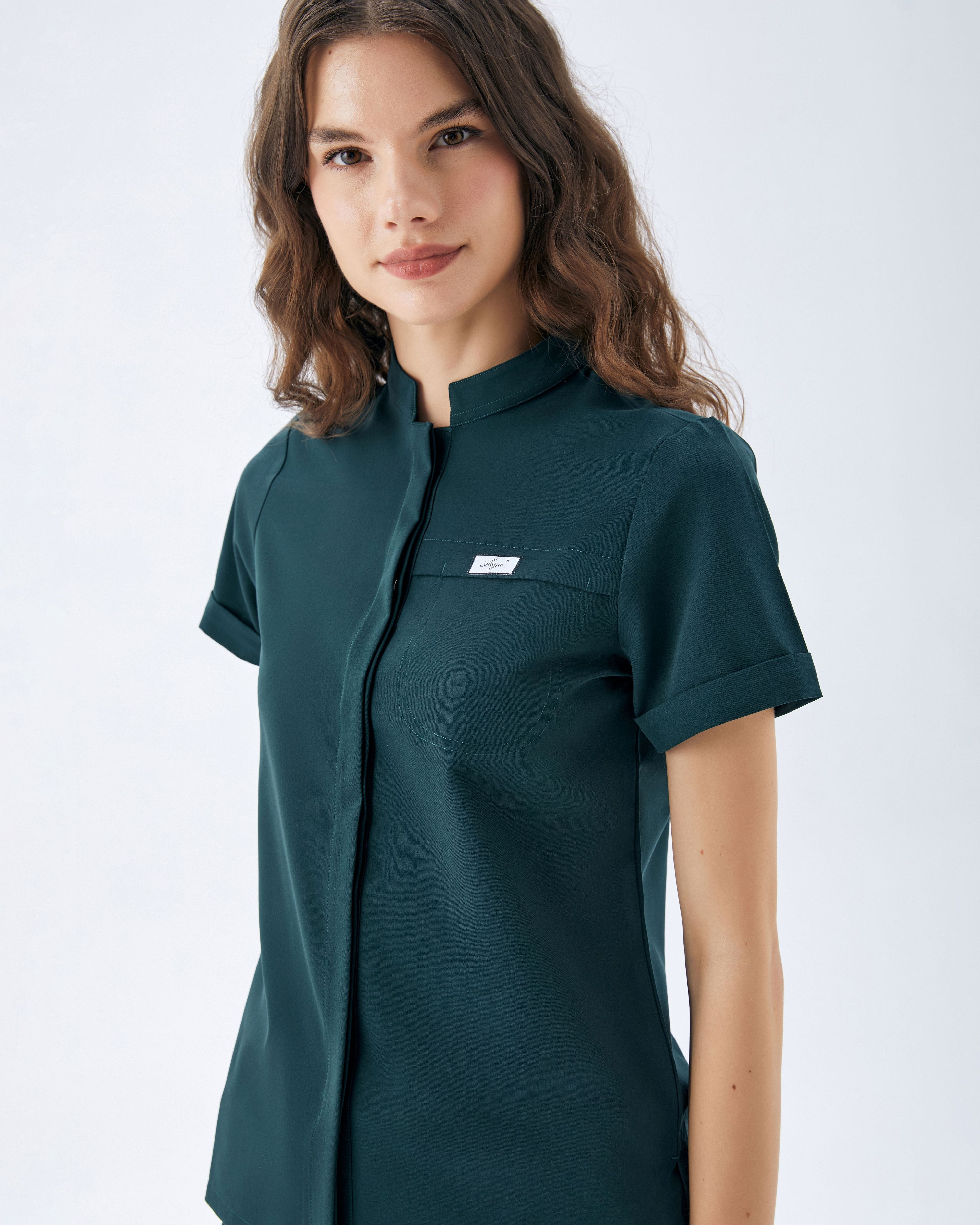 MİLEN SERİE KADIN TEK ÜST SCRUBS - ZÜMRÜT
