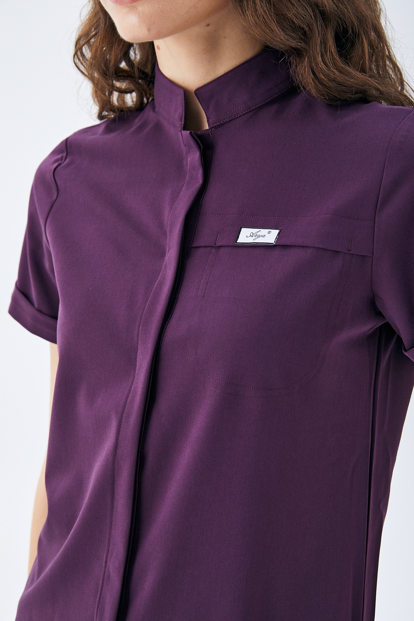MİLEN SERİE KADIN TEK ÜST SCRUBS - MÜRDÜM