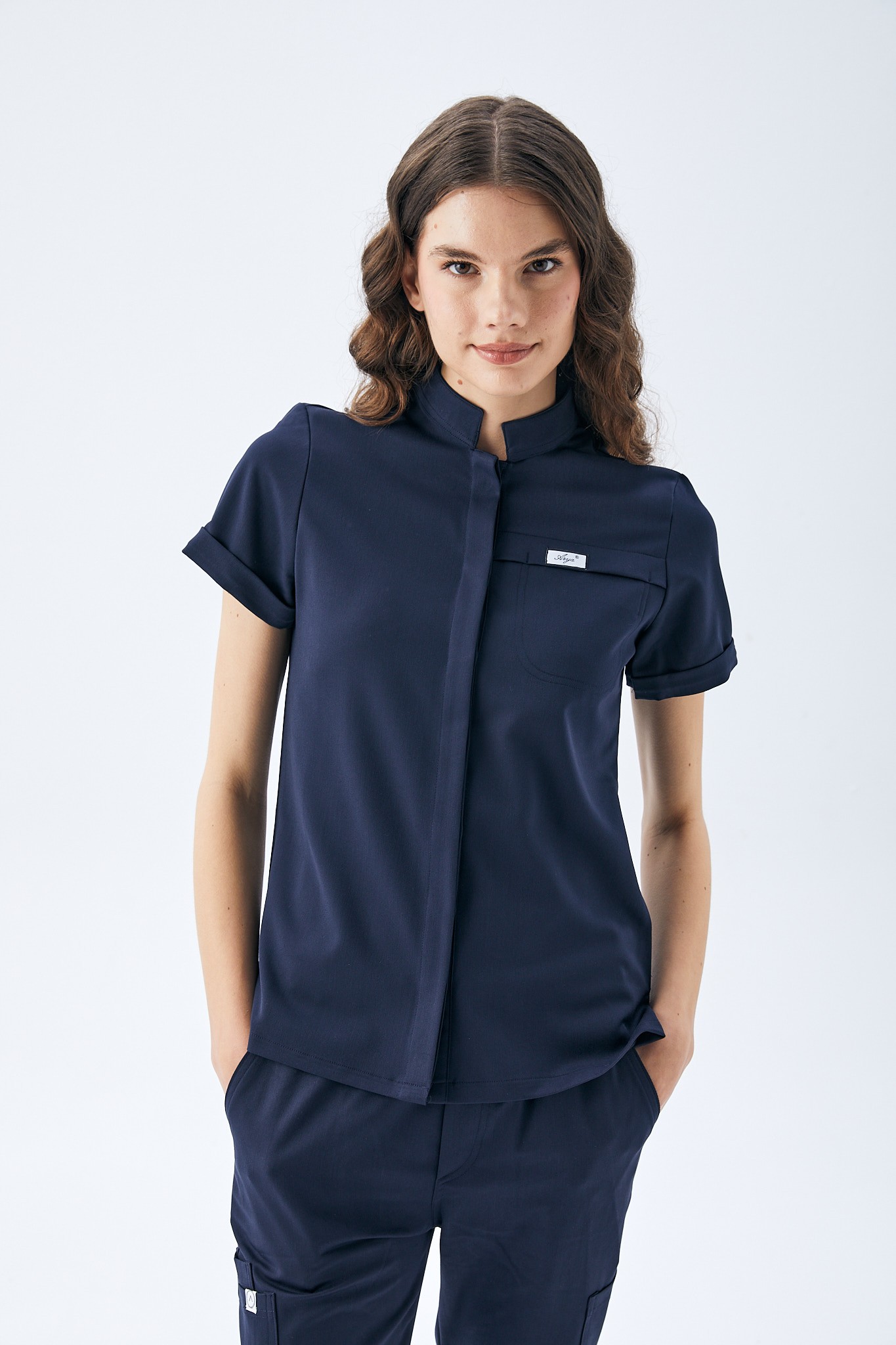 MİLEN SERİE KADIN TEK ÜST SCRUBS - LACİVERT