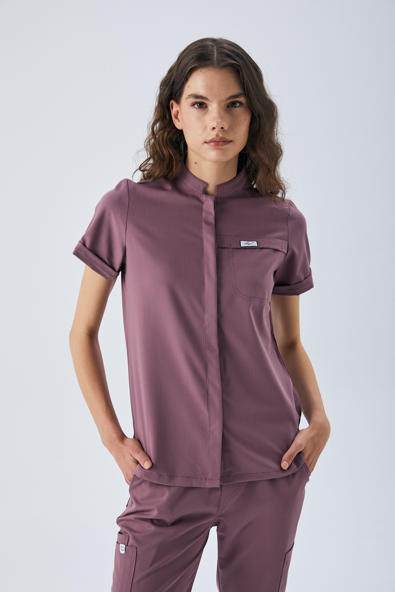 MİLEN SERİE KADIN TEK ÜST SCRUBS - LİLA