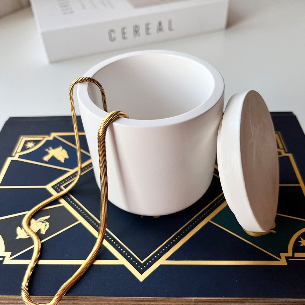 Beyaz Yuvarlak Minimal Kapaklı Dekor Kutu