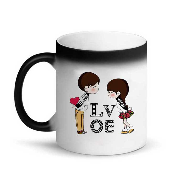 Siyah Sihirli Parlak Kupa