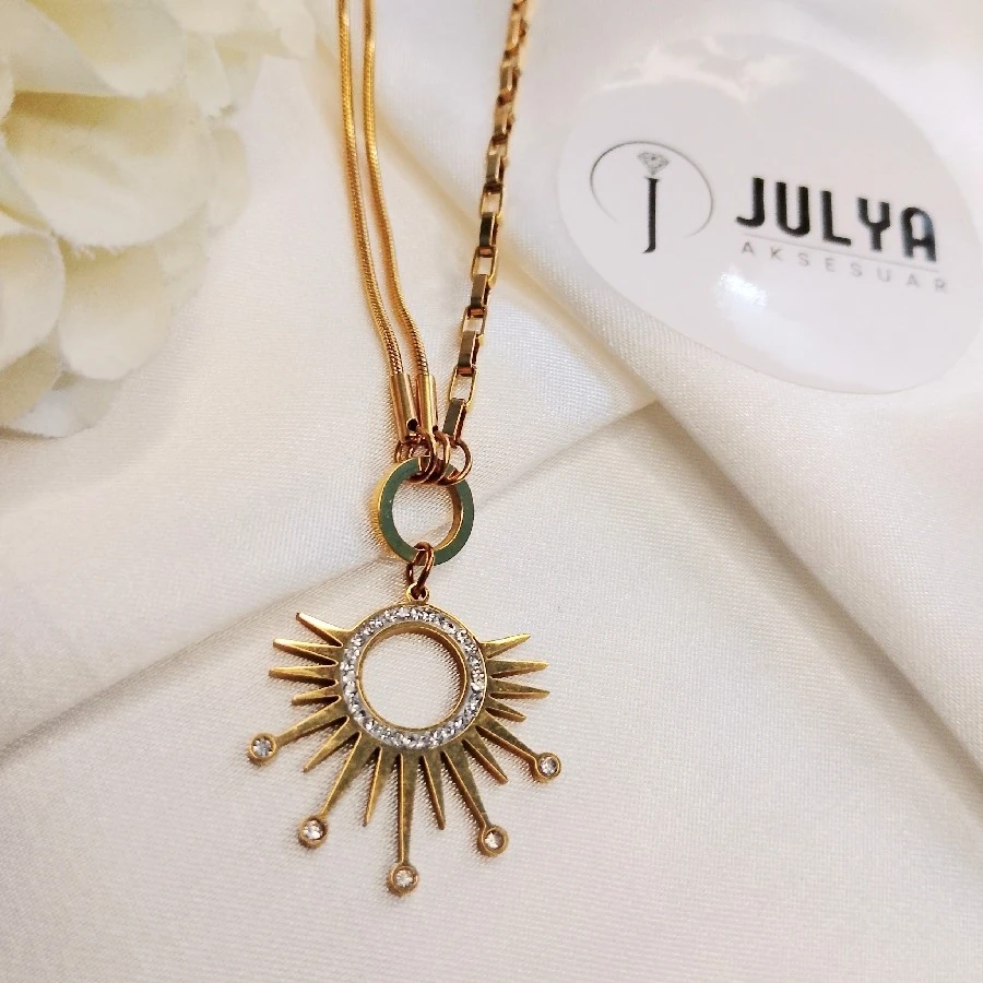 ÇELİK GOLD KARARMAZ PASLANMAZ FARKLI ŞIK ZİNCİR  TAŞLI 45+5 CM KOLYE