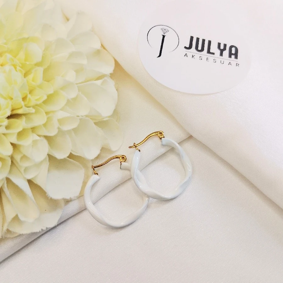 ÇELİK GOLD KARARMAZ PASLANMAZ BEYAZ HALKA KÜPE