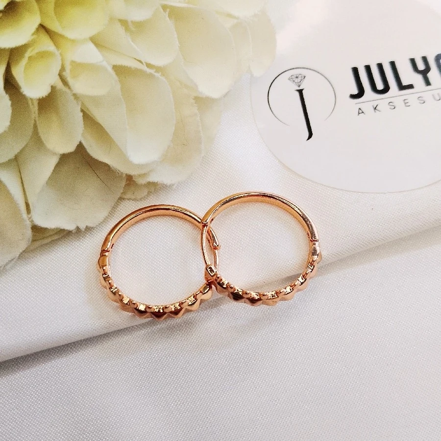 ÇELİK VİP XUPİNG KARARMAZ PASLANMAZ ZİKZAK HALKA KÜPE