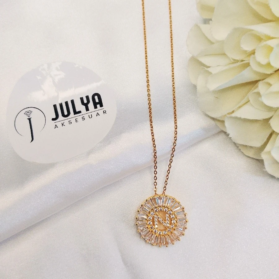 ÇELİK GOLD KRİSTAL TAŞLI KARARMAZ PASLANMAZ  45+5 CM HARF KOLYE