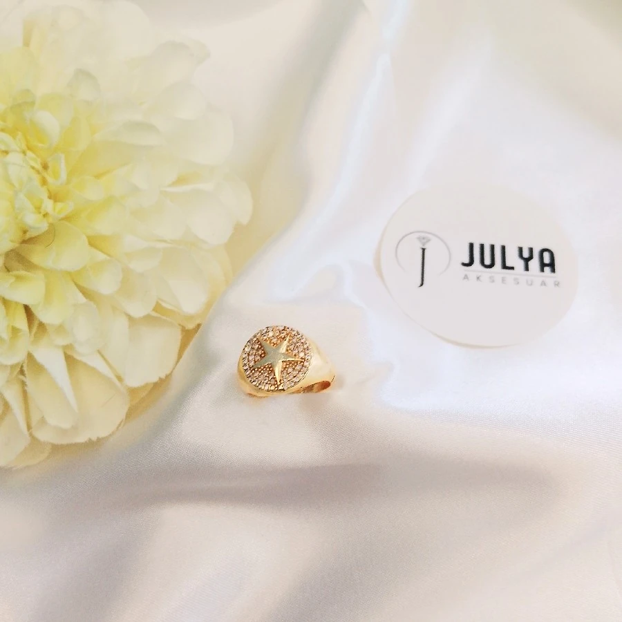 GOLD RENGİ TAŞLI AYARLANABİLİR KAPLAMA YILDIZLI  YÜZÜK