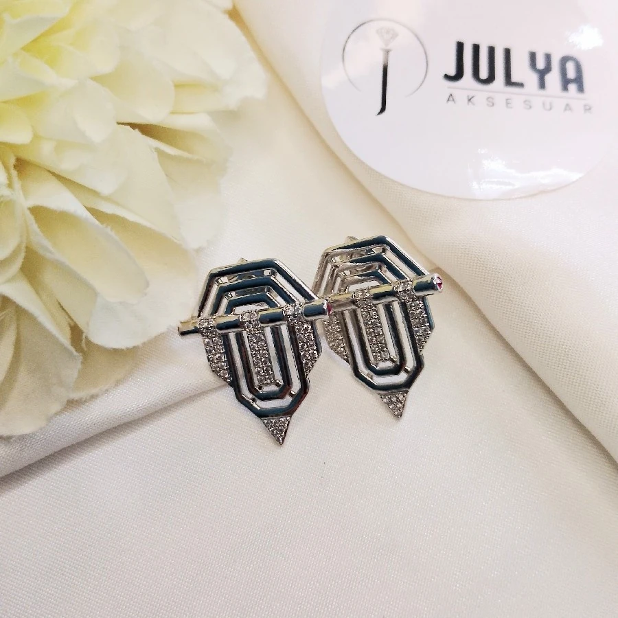 GÜMÜŞ RENGİ PİRİNÇ KAPLAMA  SERENAY KÜPE