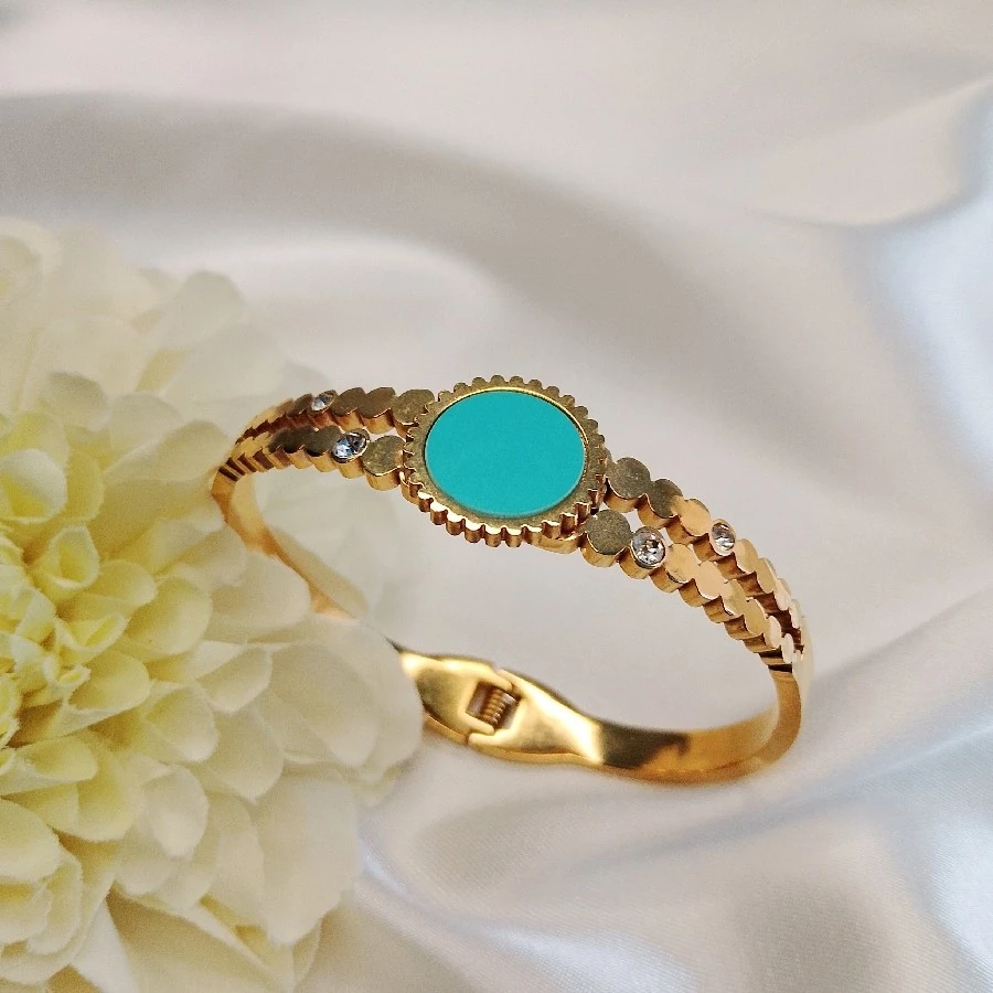 ÇELİK GOLD KARARMAZ PASLANMAZ   TURKUAZ DOĞAL TAŞLI  21 CM KELEPÇE