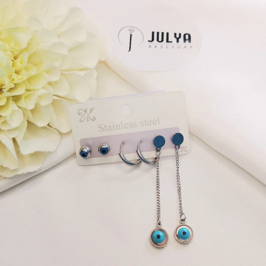 ÇELİK GÜMÜŞ RENGİ NAZAR BONCUKLU KARARMAZ PASLANMAZ 6 LI KÜPE