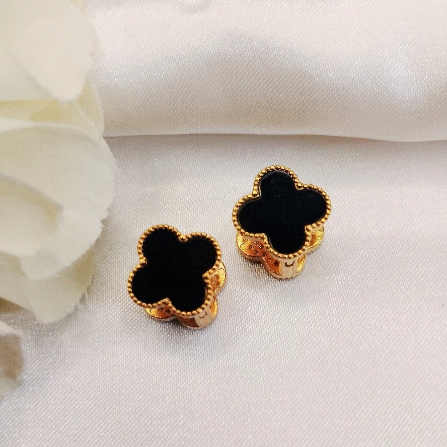 ÇELİK GOLD MARKA SİYAH KÜPE