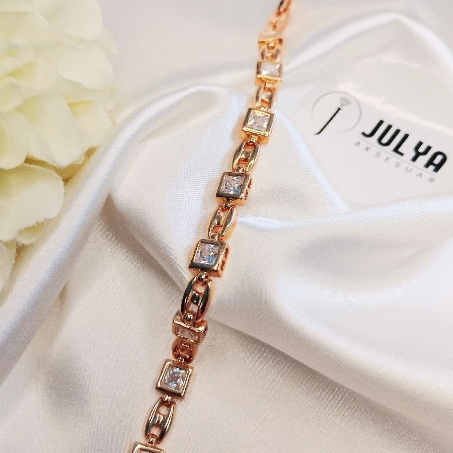 ÇELİK ROSE KARARMAZ PASLANMAZ TAŞLI BİLEKLİK