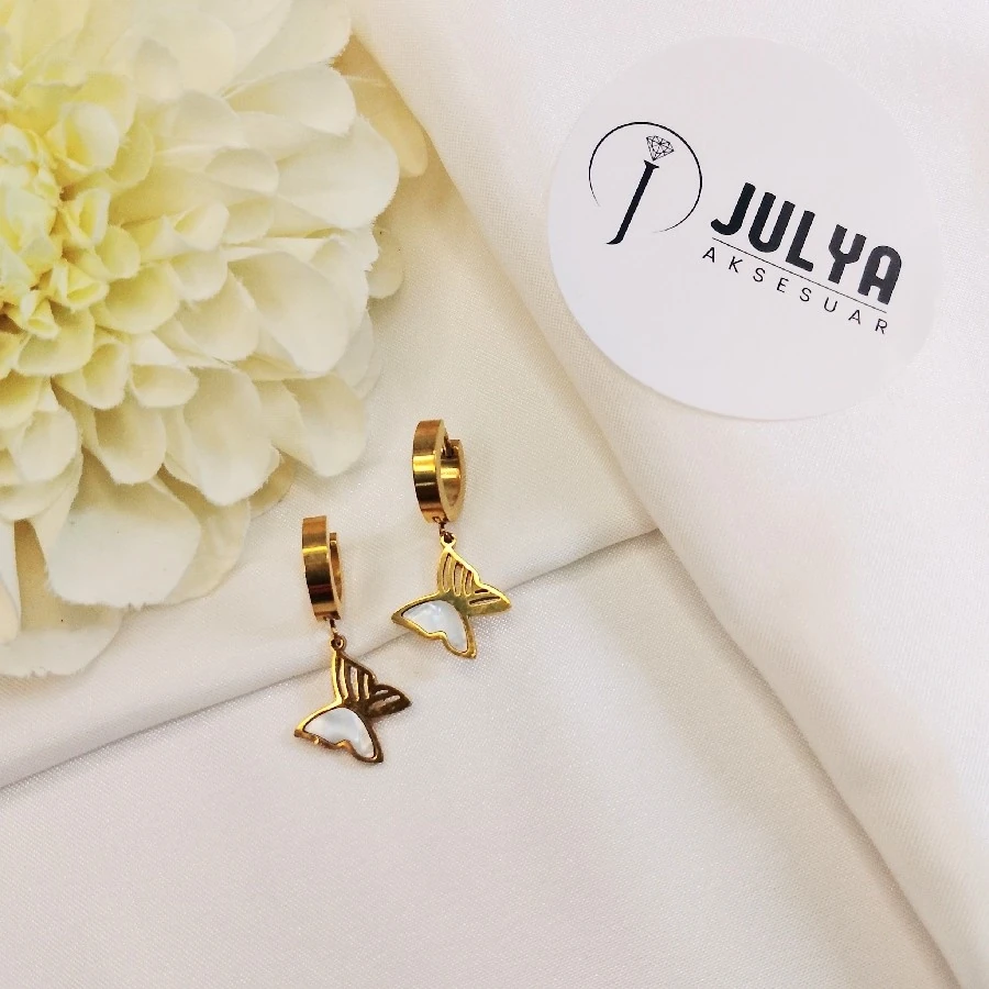 ÇELİK GOLD KARARMAZ PASLANMAZ SEDEFLİ KELEBEK KÜPE