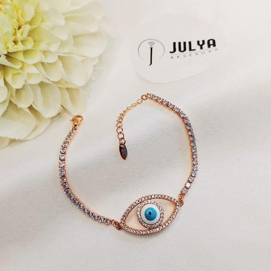 ÇELİK GOLD KARARMAZ PASLANMAZ TAŞLI GOZLÜ NAZAR BONCUKLU SU YOLU BİLEKLİK