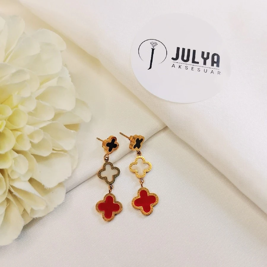 ÇELİK GOLD KARARMAZ PASLANMAZ SEDEFLİ MARKA KÜPE