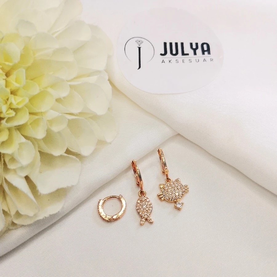 ÇELİK GOLD KARARMAZ PASLANMAZ KBLUNBA BALIK  3 li KÜPE