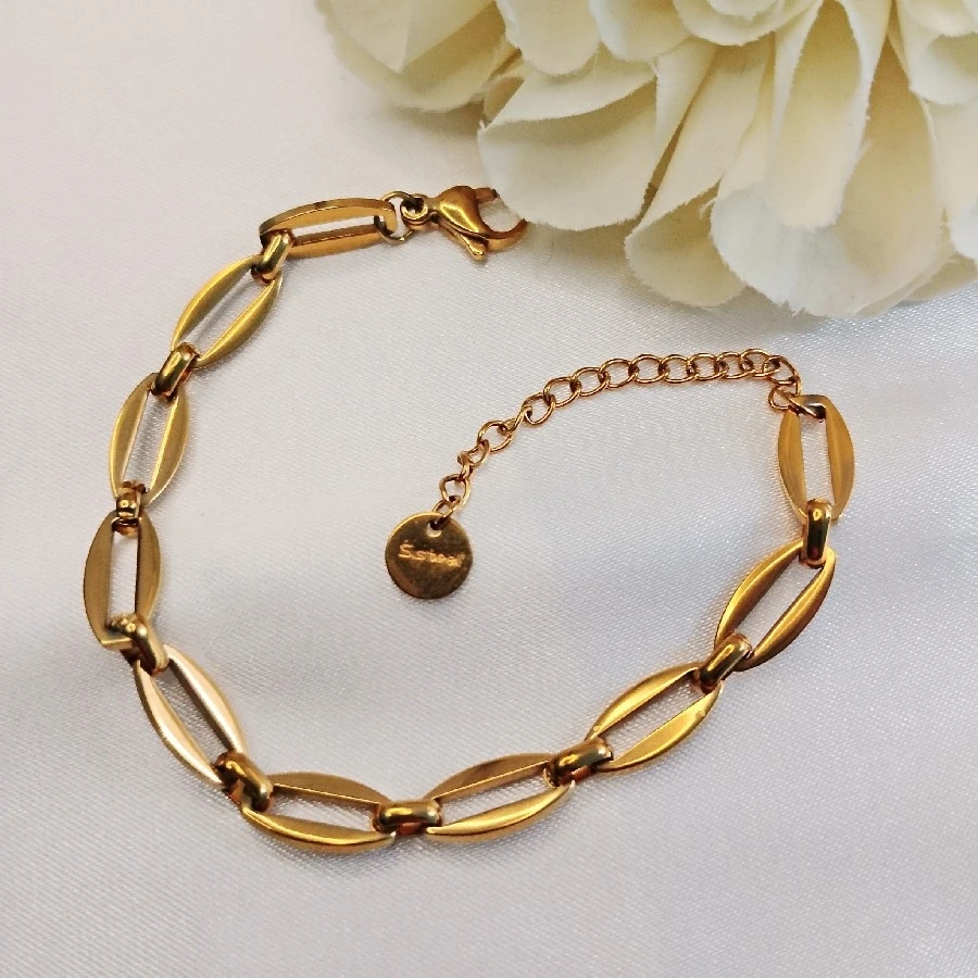 ÇELİK GOLD  GENİŞ ZİNCİR KARARMAZ PASLANMAZ BİLEKLİK