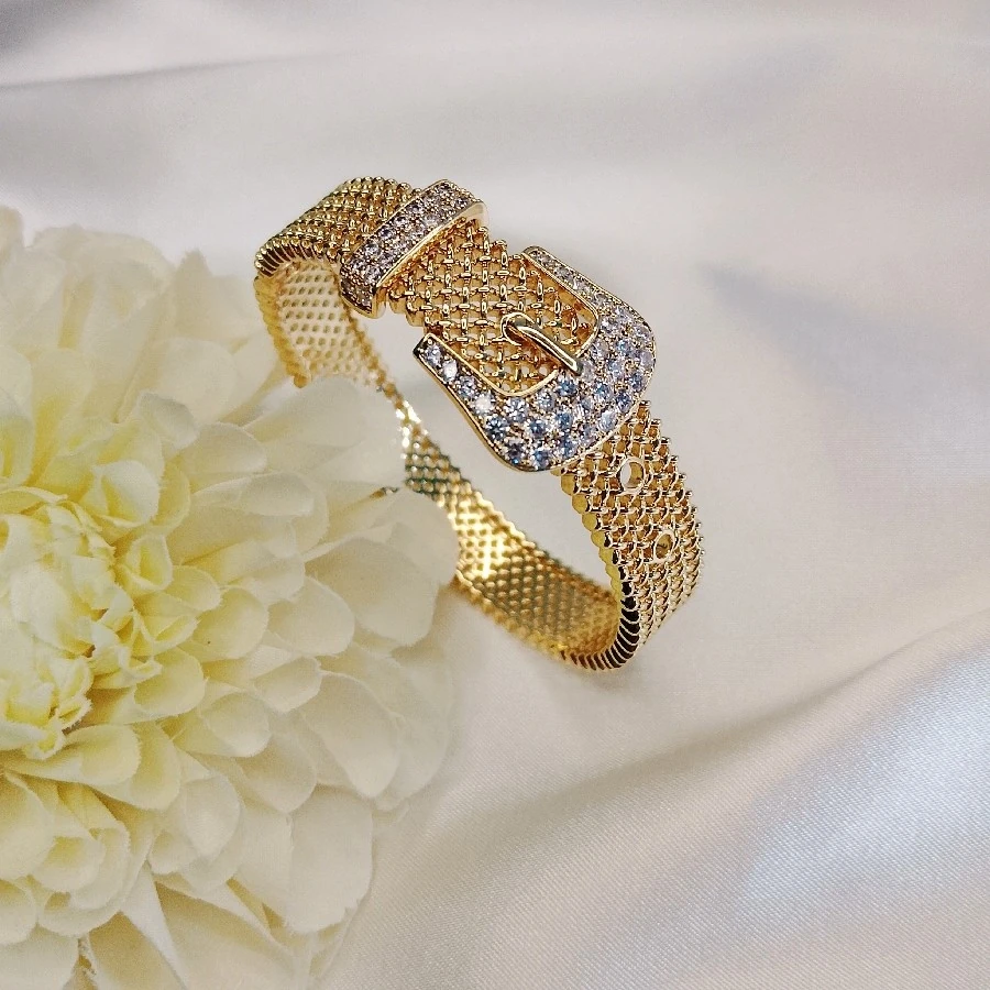 ÇELİK GOLD KARARMAZ PASLANMAZ TAŞLI KEMER  21CM KELEPÇE