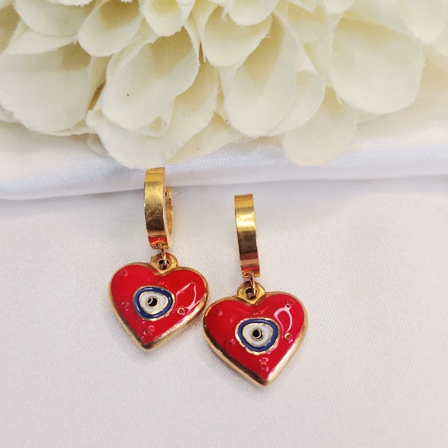 ÇELİK GOLD KALPLİ GÖZLÜ KARARMAZ PASLANMAZ KÜPE