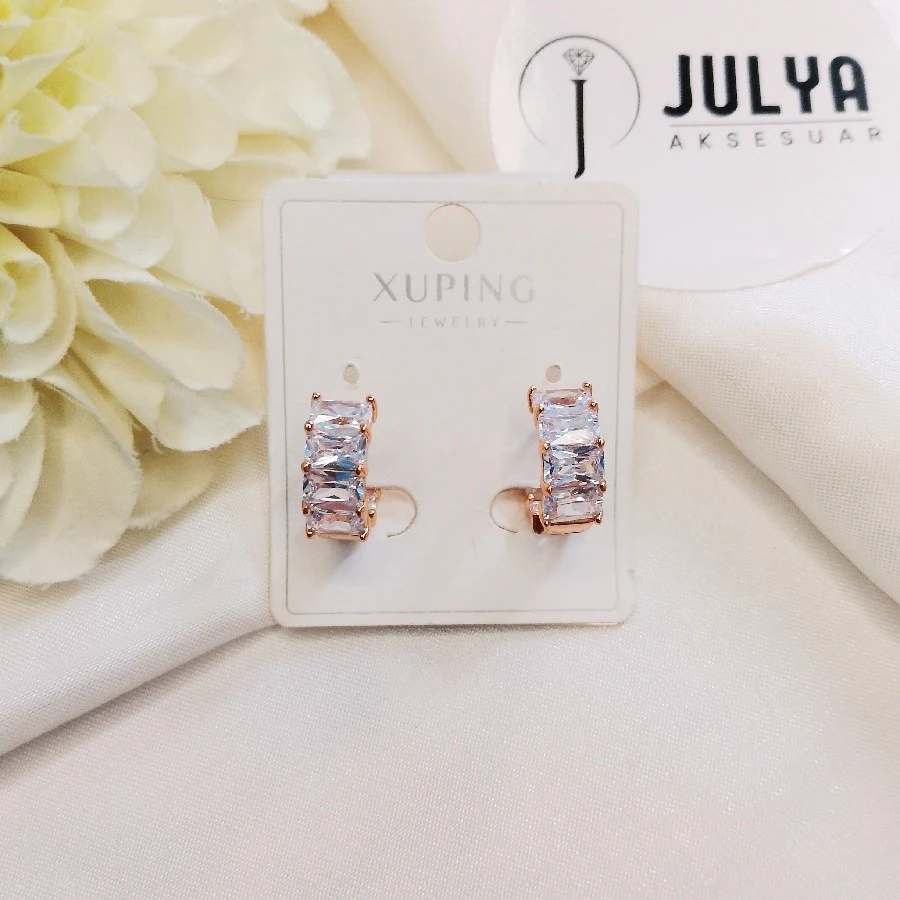 VİP XUPİNG TAŞLI KÜÇÜK HALKA KÜPE