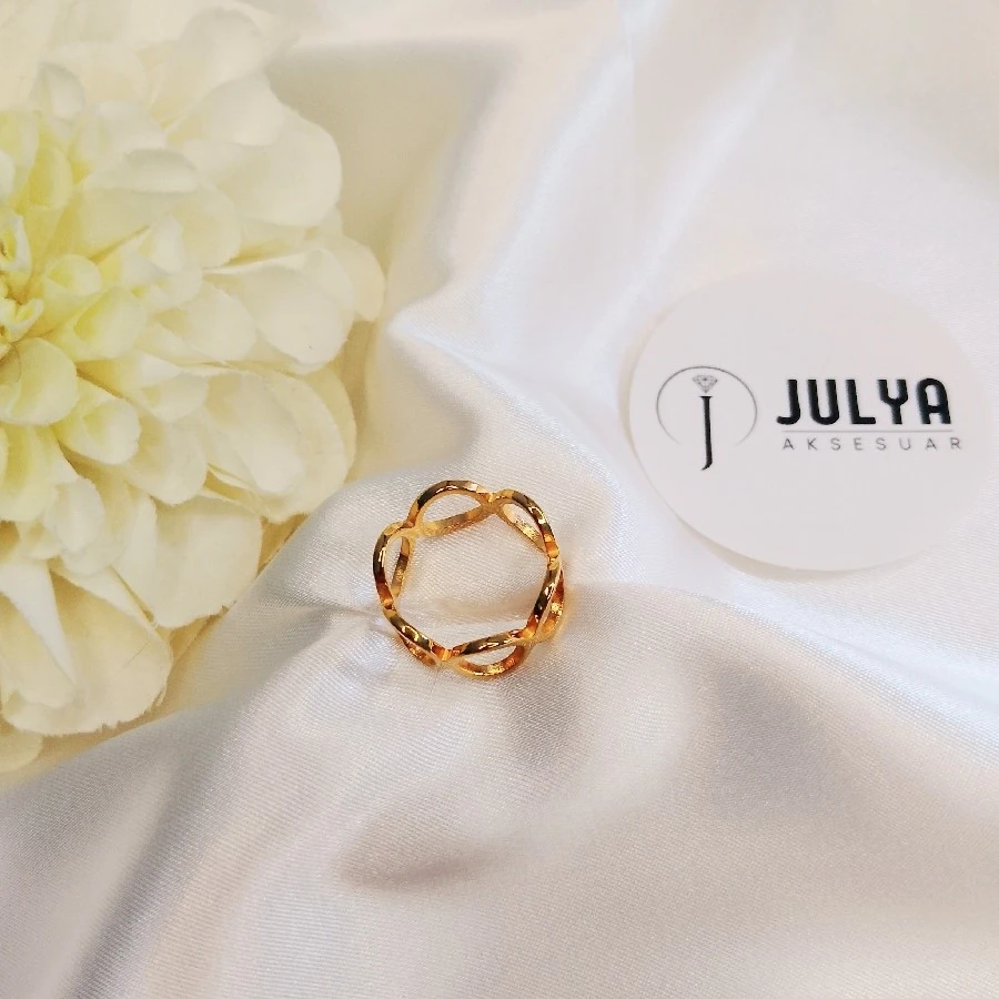 ÇELİK GOLD KARARMAZ PASLANMAZ   ÖRGÜ 6  NUMARA YÜZÜK