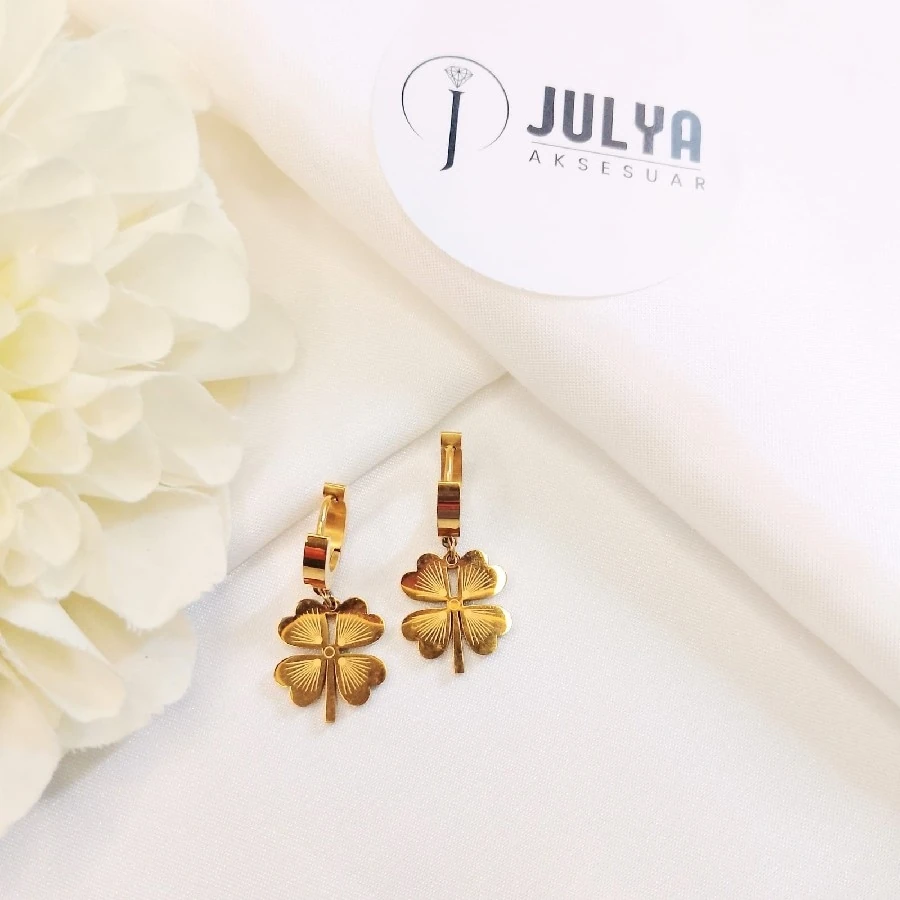 ÇELİK GOLD KARARMAZ PASLANMAZ YONCA     KARARMAZ PASLANMAZ KÜPE