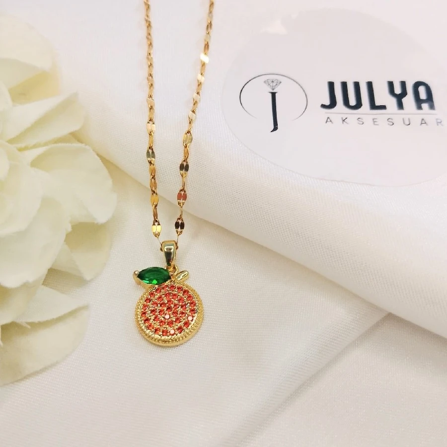 ÇELİK GOLD KARARMAZ PASLANMAZ ZİRKON TAŞLI ÇİLEK 45+5 CM KOLYE