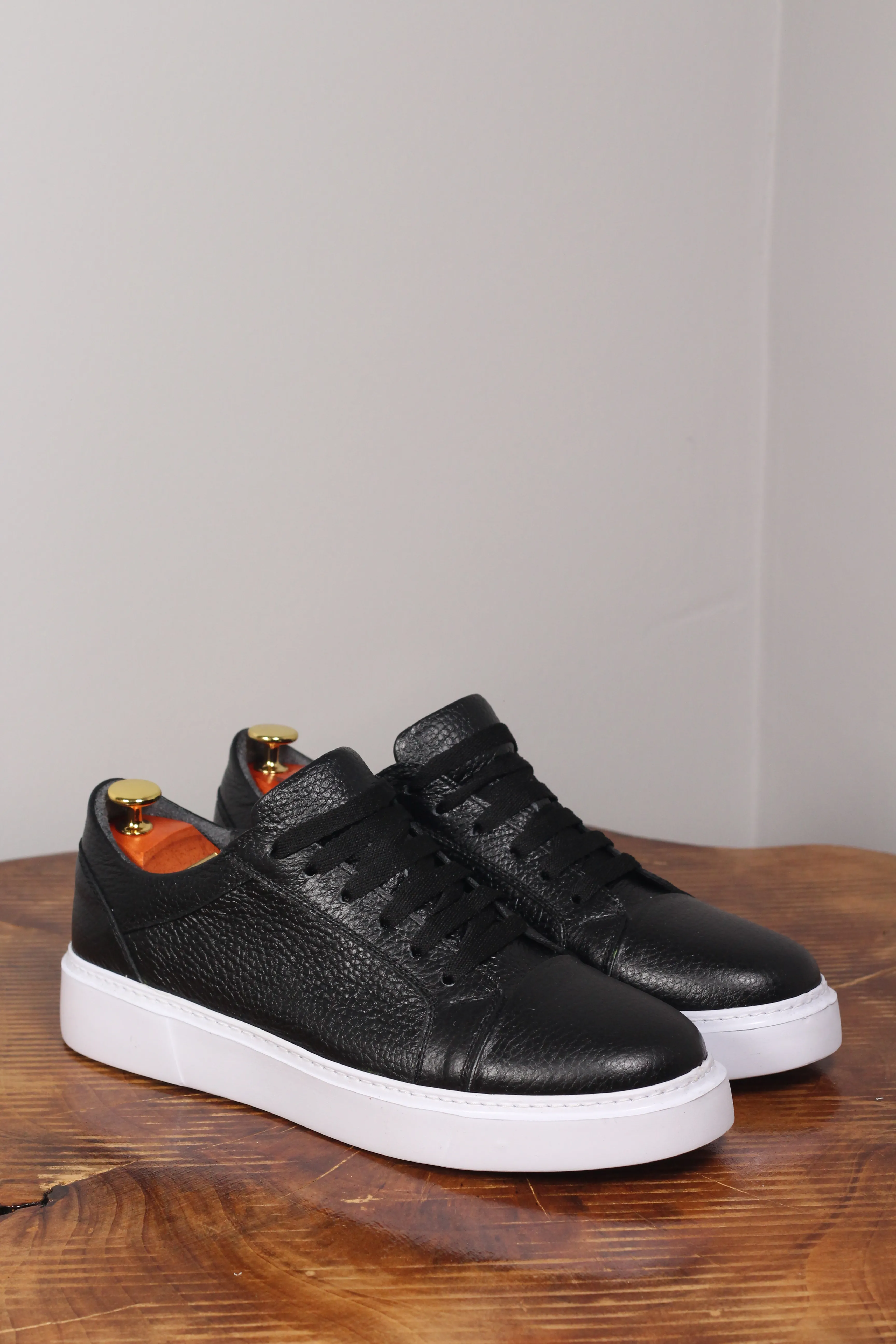 Hakiki Deri Siyah-Beyaz Sneakers 5404