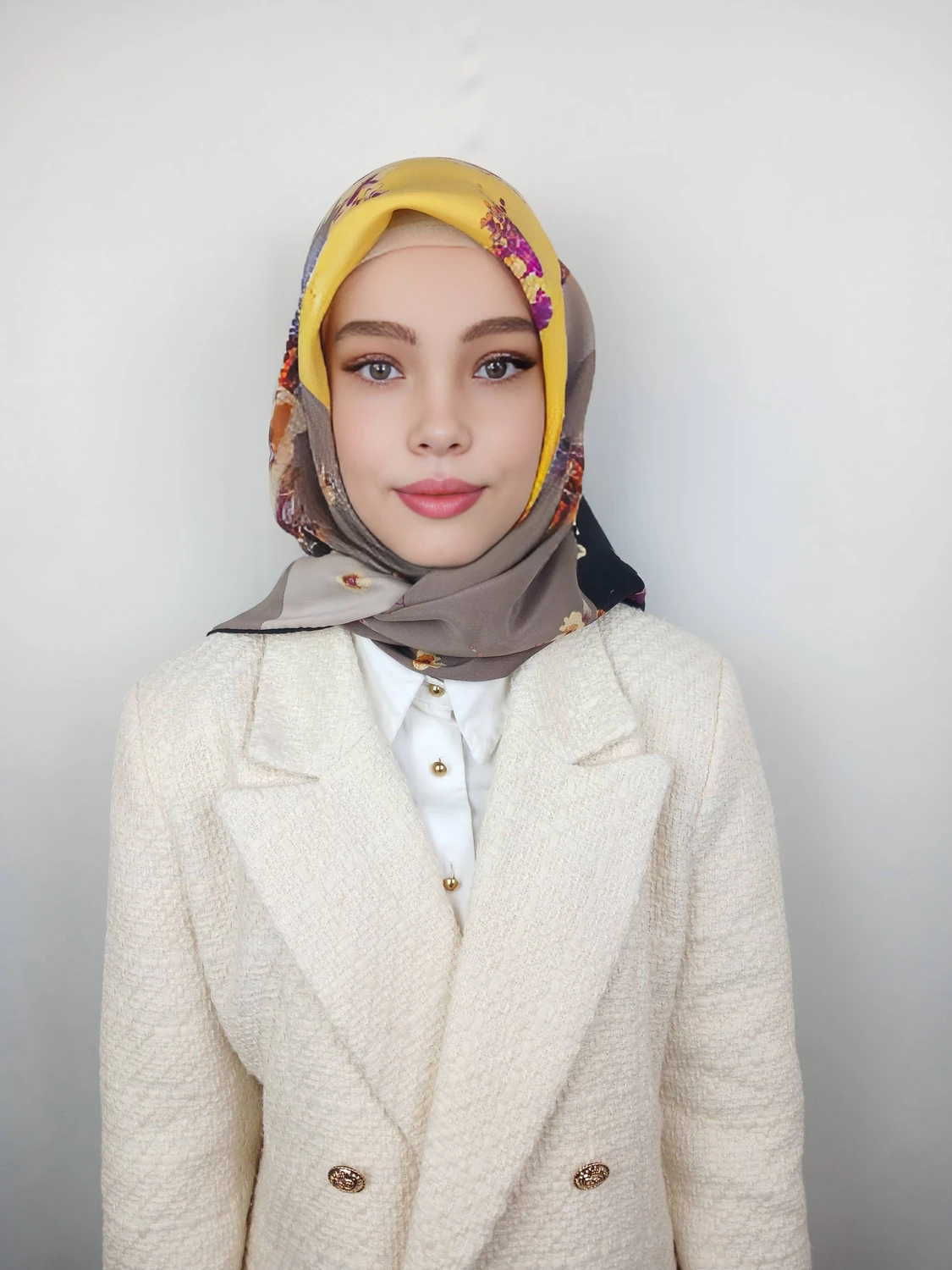 Sarikahve İpek Eşarp