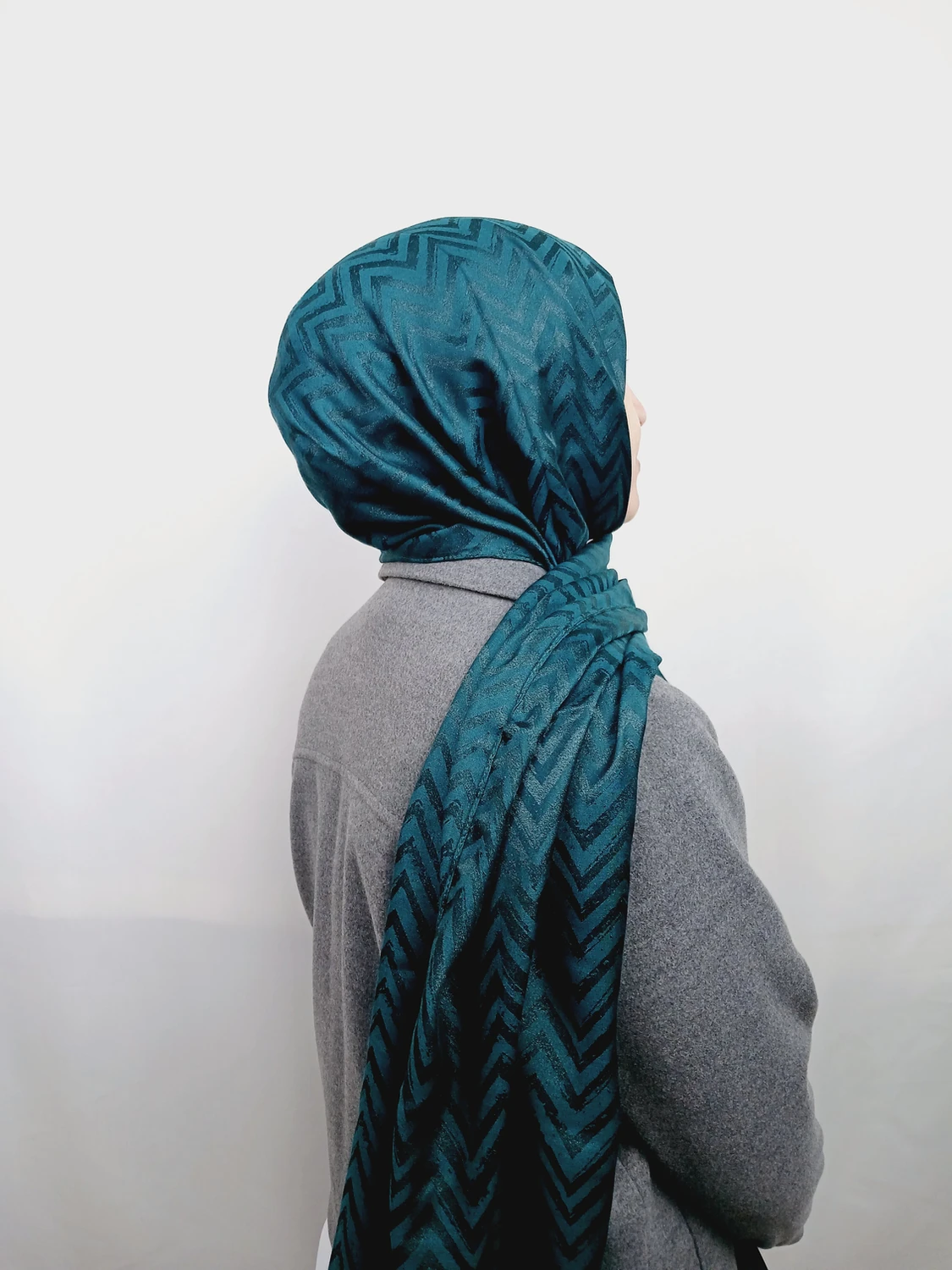 Desenli Yeşil Jakarli Şal