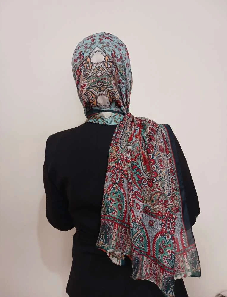 Premium Yeşil Sentetik İpek Sal