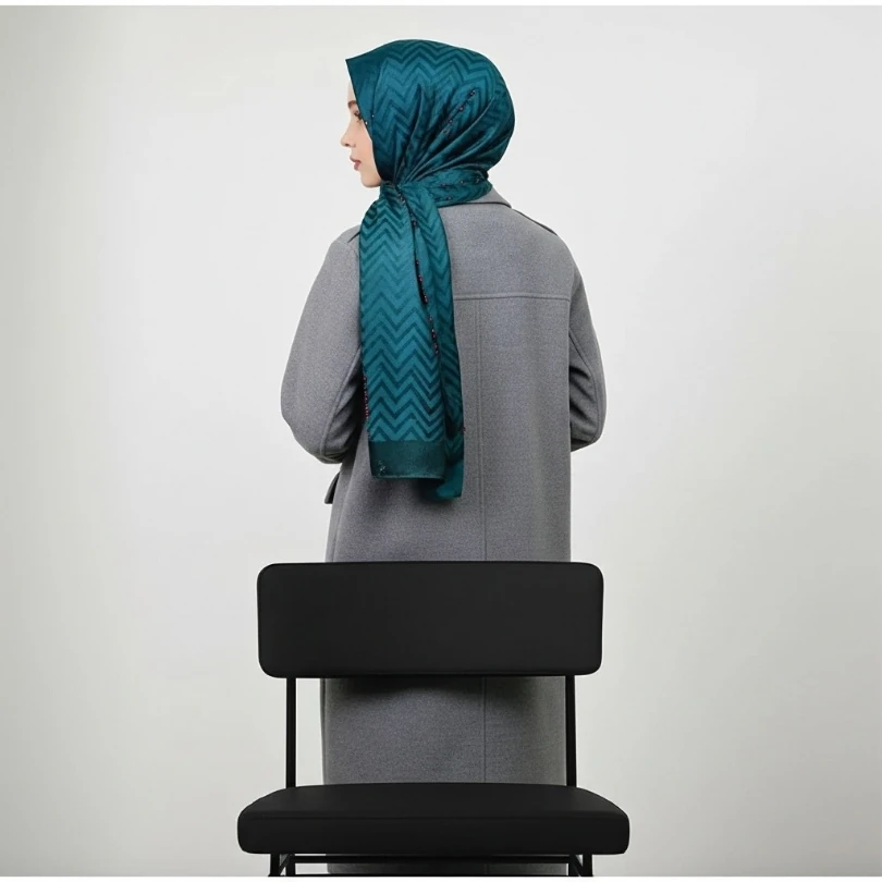 Desenli Yeşil Jakarli Şal