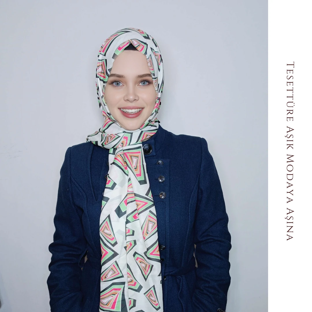 Geometrik Desenli Şal
