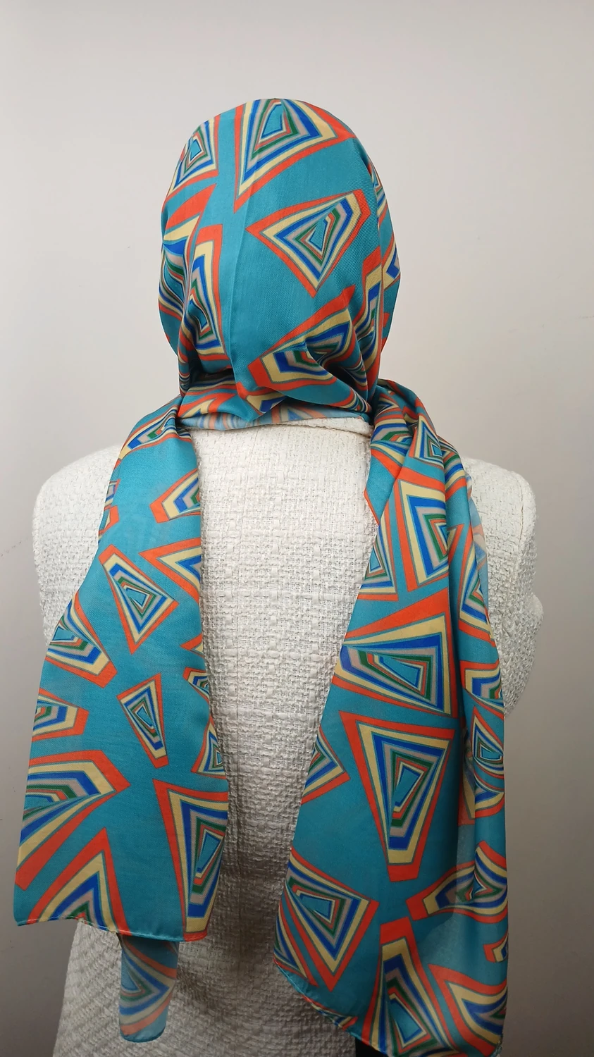 Geometrik Desenli Şal