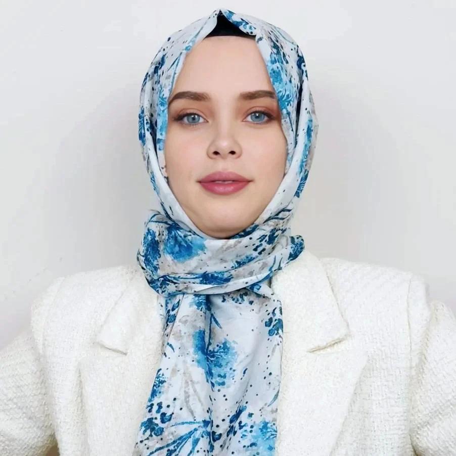 Mavi Çiçek Desenli Şal