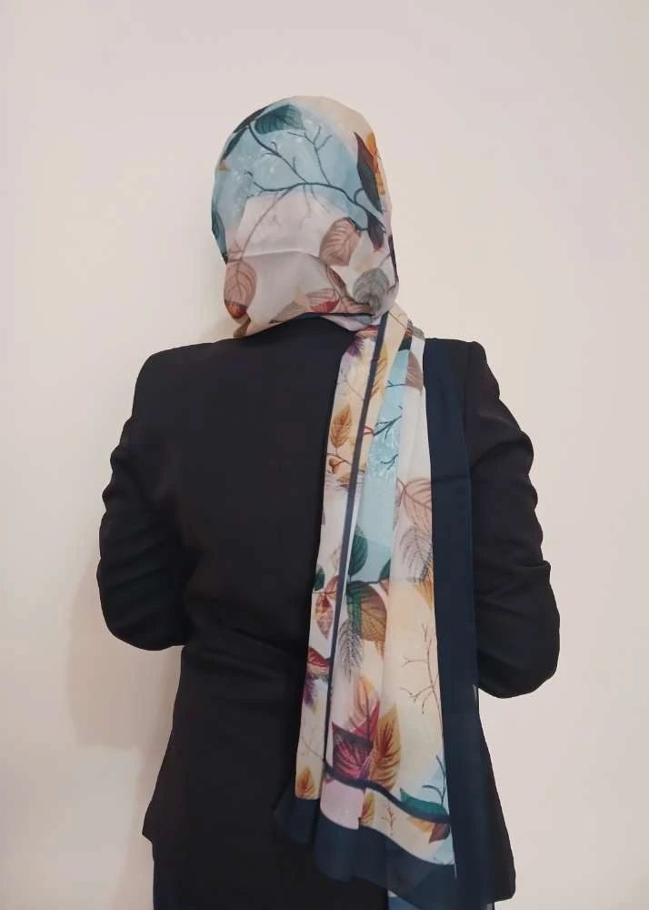 Nevbahar Lacivert Şal