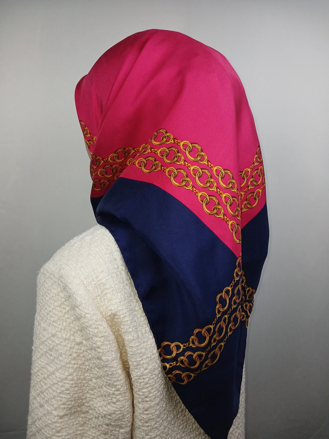 Zincir Desen İpek Eşarp