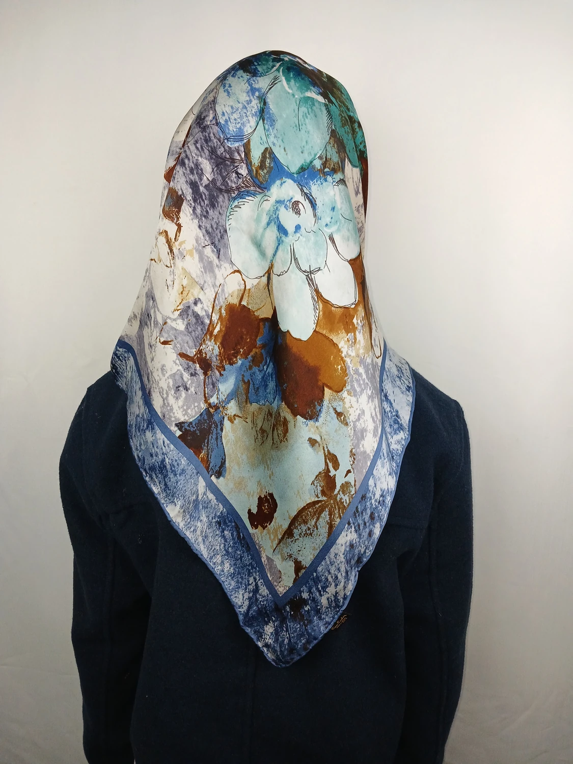 Pastel Mavi İpek Eşarp